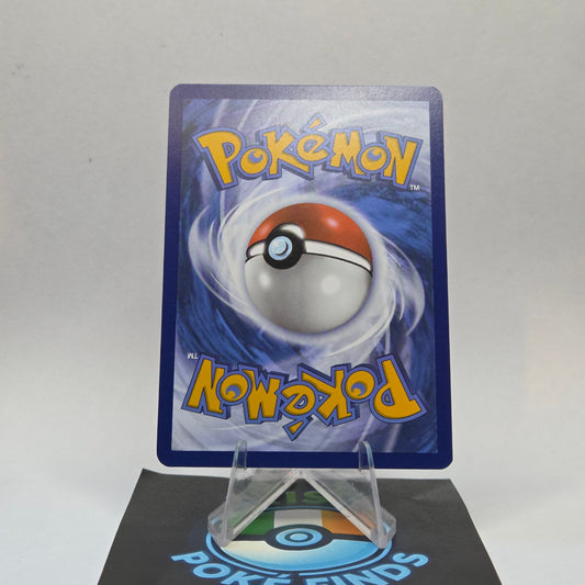 Applin #138 - Surging Sparks Back