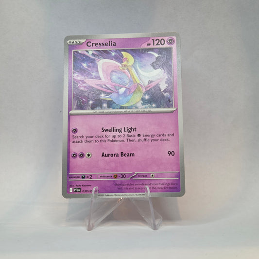 Cresselia #039 - Phantasmal Flames