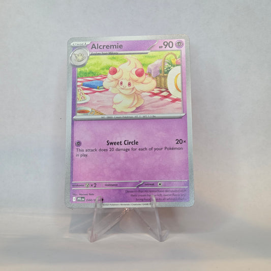 Alcremie #044 - Phantasmal Flames